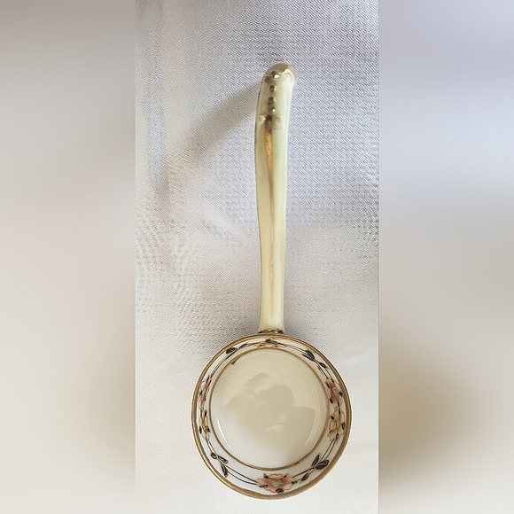 Nippon Footed Mayonnaise/ Condiment Bowl with Spoon - Picture 7 of 9